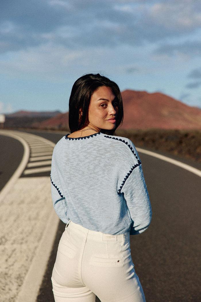 La Petite étoile Pull Col Rond Bleu Ciel - Manuela