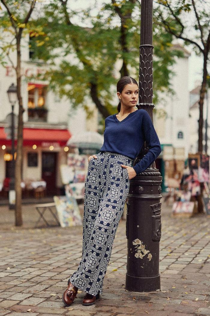 La Petite étoile Pull Col V Marine - Melya