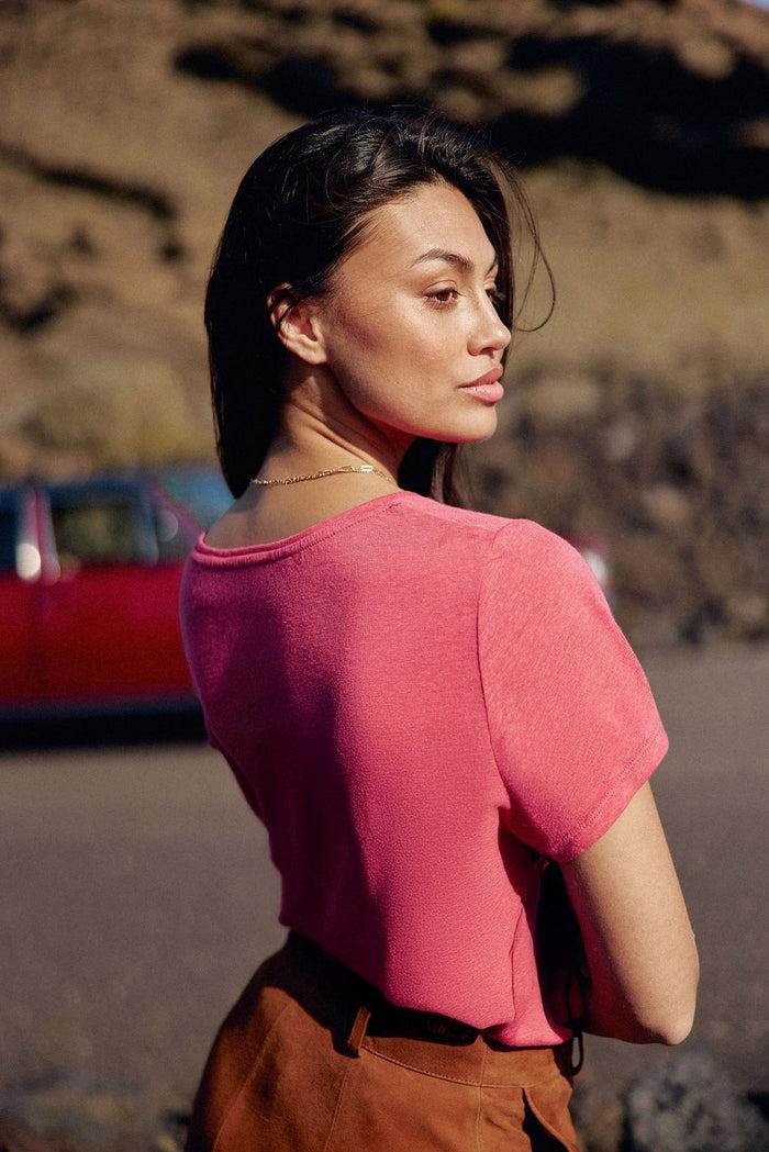 La Petite étoile T-shirt Col Rond Rose - Tia