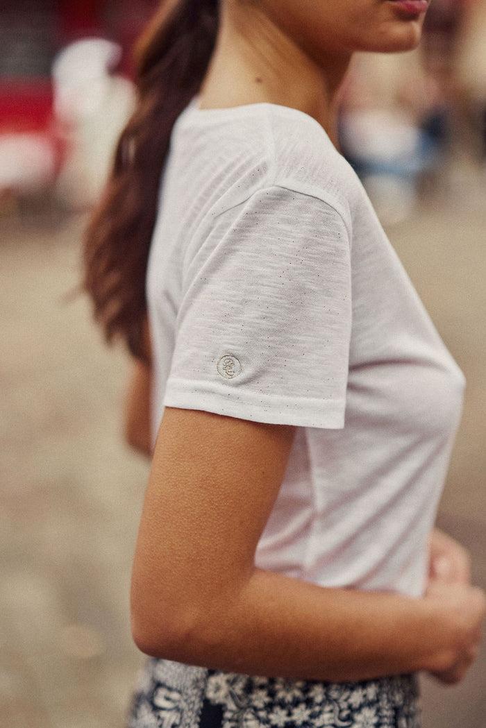 La Petite étoile T-shirt Col V Blanc - Elvie