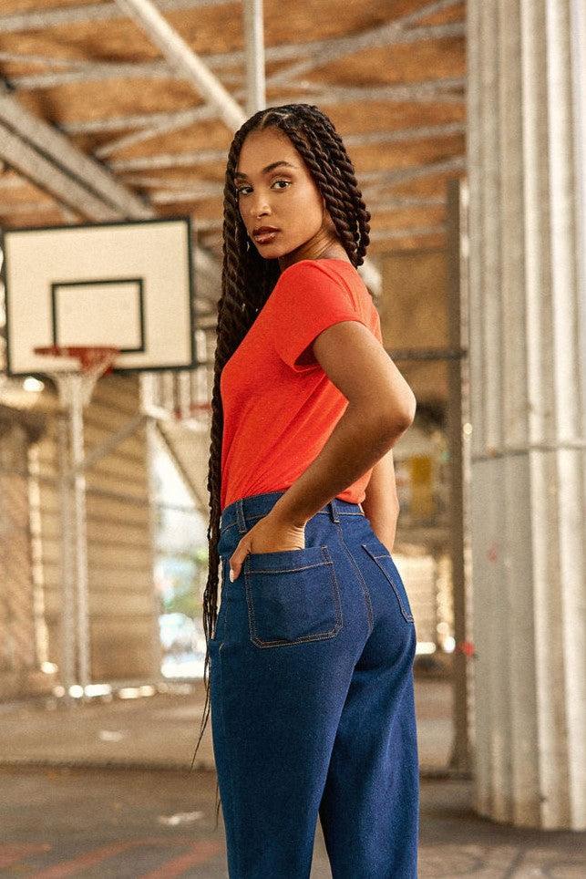 La Petite étoile T-shirt Col V Rouge - Elvie