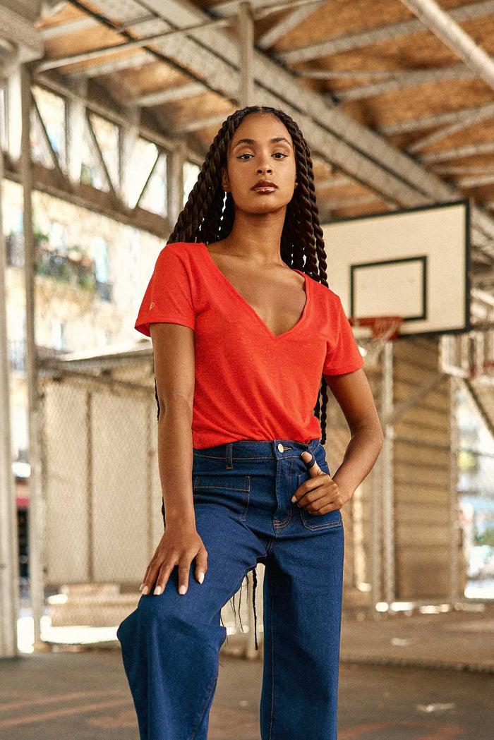 la petite étoile T-shirt col V rouge - Elvie