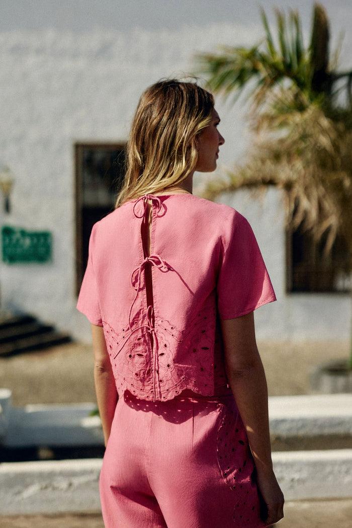 La Petite étoile Top Court Brodé Rose - Tyna