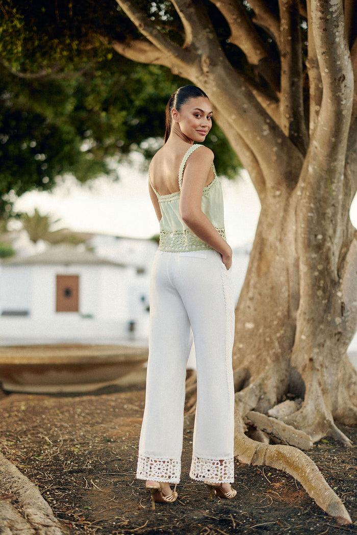 La Petite étoile Pantalon Droit Avec Détails Crochet Blanc - Priella