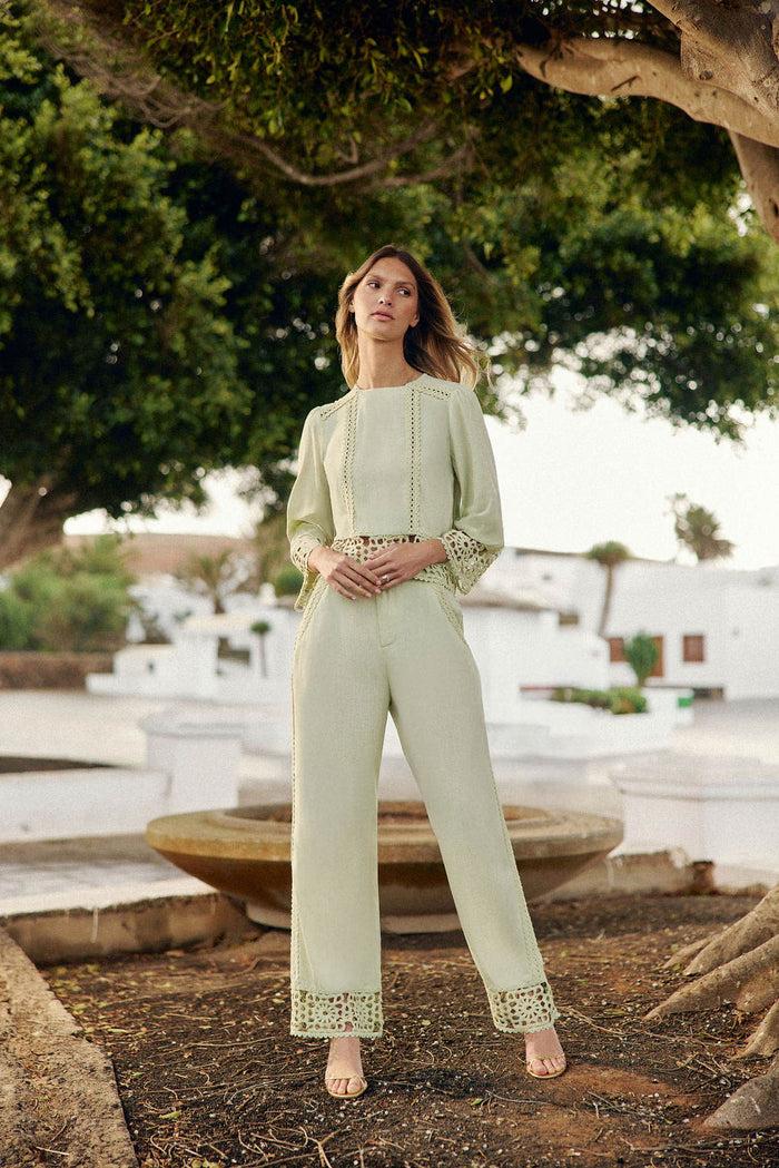 La Petite étoile Pantalon Droit Avec Détails Crochet Vert Amande - Priella