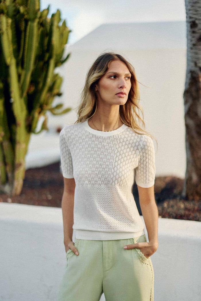 la petite étoile Pull col rond en maille écru - Millie