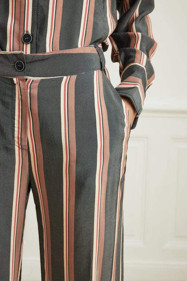 La Petite Francaise Pantalon Poursuite