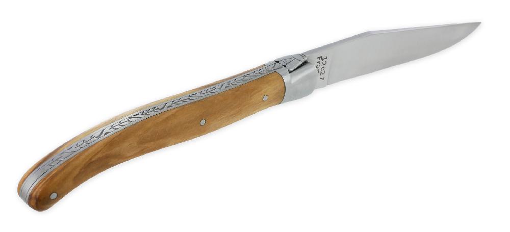 Laguiole Couteau Laguiole D’Antan Manche Olivier Gravure Sanglier 1 Mitre Inox Brossé 1 Pièce 12cm
