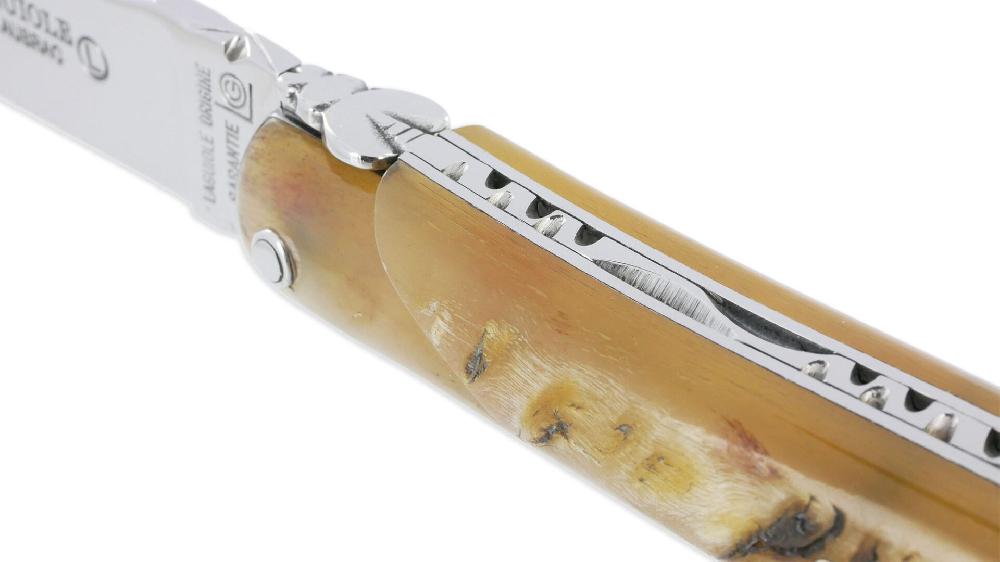 Laguiole Couteau Laguiole En Aubrac 1 Pièce 12 Cm Croute De Bélier D’Ecosse Plein Manche Finition Brillante