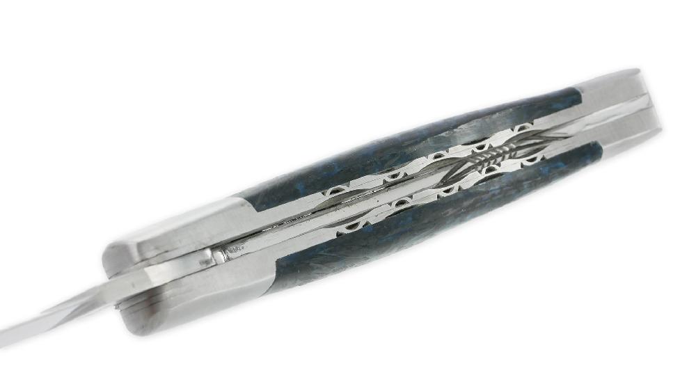 Laguiole Couteau Laguiole En Aubrac 1 Pièce 12 Cm Double Platines Carbone Pailleté Bleu Nacré 2 Mitres Inox Brossé Lame Inox Brossé Num4