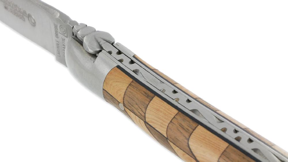 Laguiole Couteau Laguiole En Aubrac 1 Pièce 12 Cm Manche Damier Noyer Et Genevrier 2 Mitres Inox Brossé