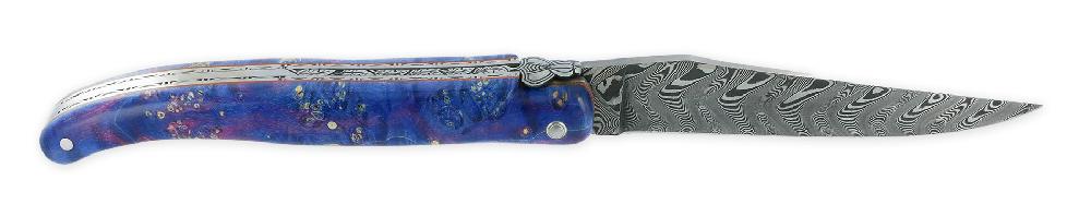 Laguiole Couteau Laguiole En Aubrac Prestige 1 Pièce 12 Cm Double Platines Et Ressort Guillochés Manche En Loupe De Sureau Bleu Violine Finition Brossée Mouche Prestige Lame Damas PIECE UNIQUE
