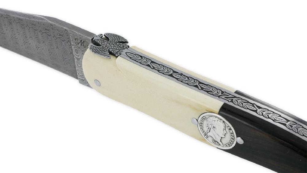 Laguiole Couteau Laguiole Prestige Créateur 1 Pièce 15 Cm Incrustation Monnaie Napoléon Plein Manche Bi Matière Ivoire De Mammouth Et Ebène Lame Damas Mouche Prestige Aigle Impérial Pièce Unique