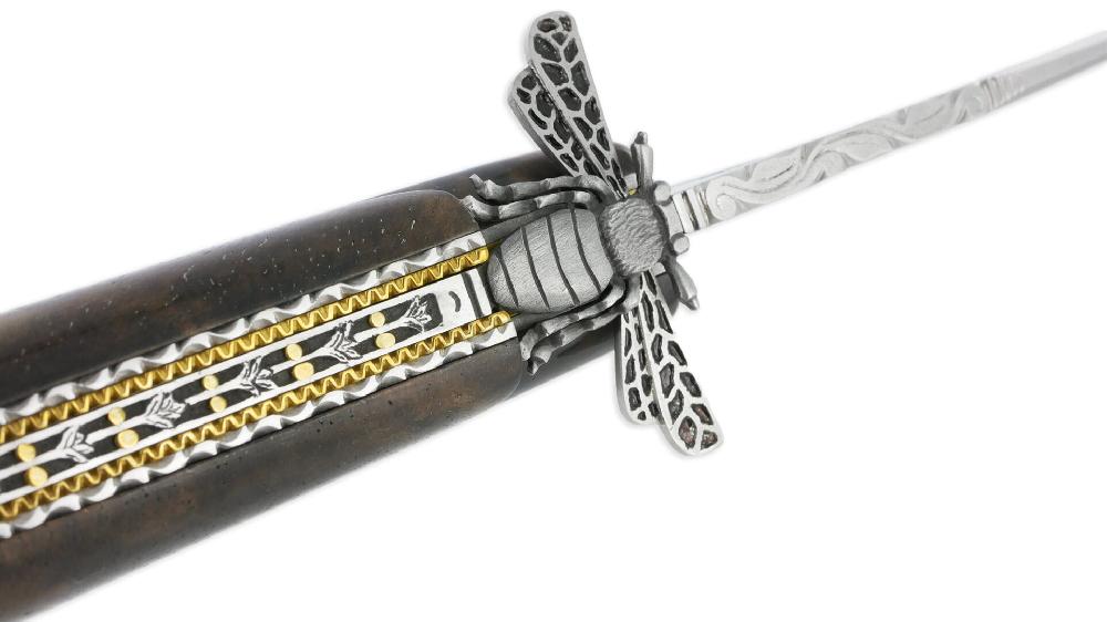 Laguiole Couteau Prestige Forge De Laguiole Rambaud Plein Manche Double Platines En Noyer Envol De L’Abeille 3D