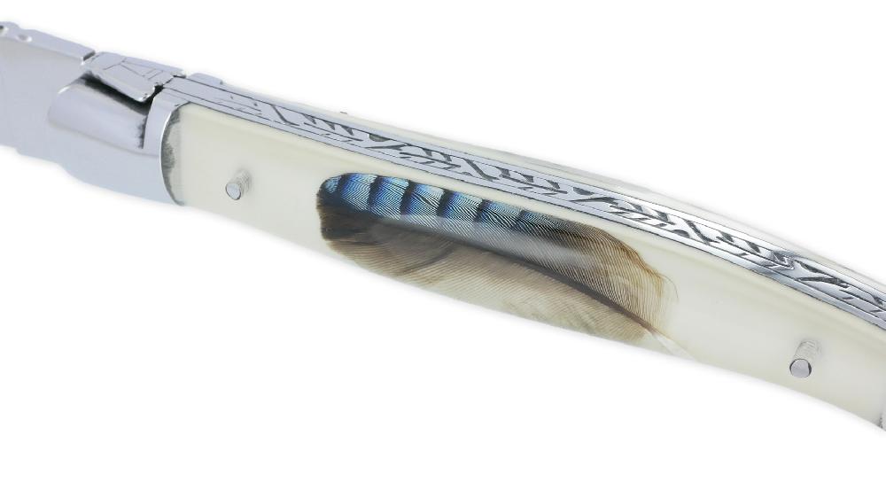 Laguiole Laguiole Arbalete Knife Acrylic Resin Handle Jay Feather Inlay Carved Spring 1 Piece 2 Bolsters Glossy Finish 12cm