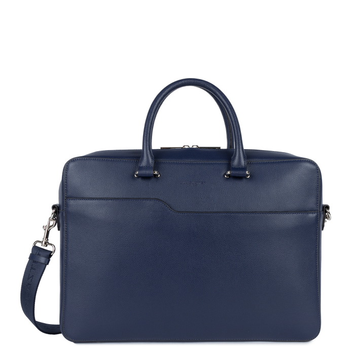 lancaster paris Porte documents Sierra Mathias