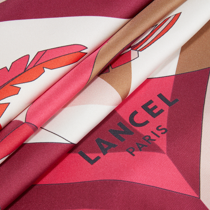 Lancel Carré 90 Motif Duo Arabesque