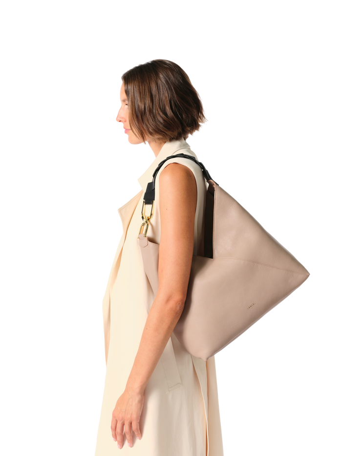 Lancel Sac Hobo Zippé Pagode De Lancel