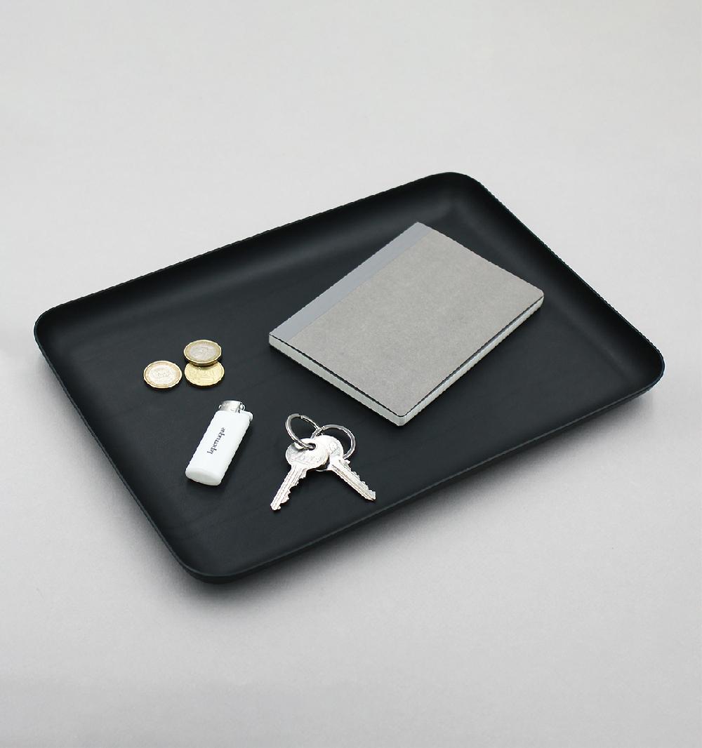 Laperruque Plateau Moulé A4Veau Végétal Noir