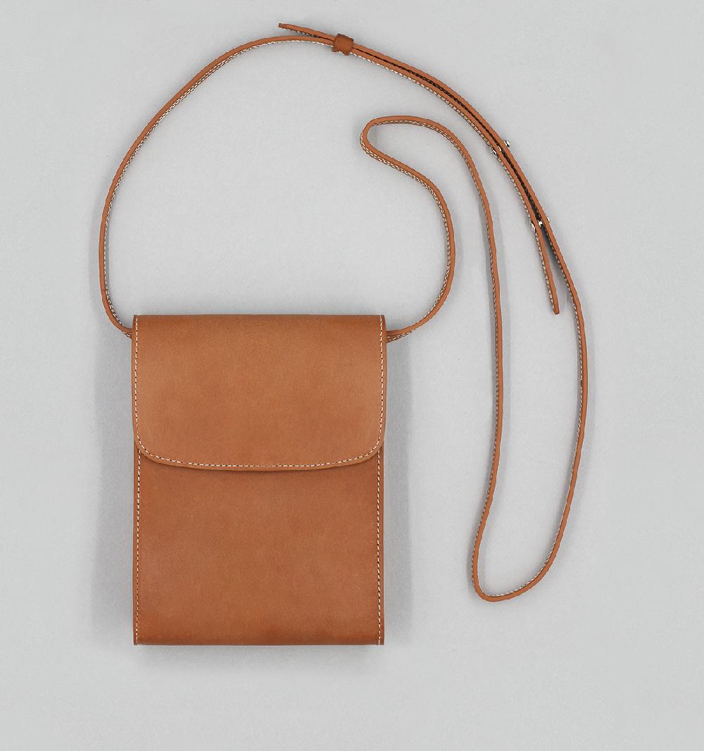 Laperruque Pochette à RabatVeau Baranil Gold