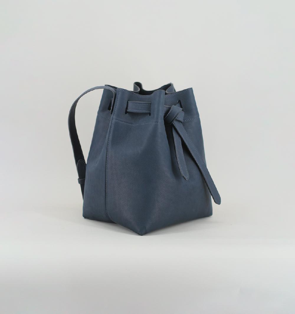 Laperruque Sac SeauTaurillon Grainé Bleu Marine