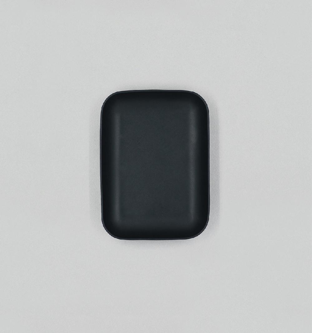 laperruque Vide-Poche Moulé A6Veau Végétal Noir