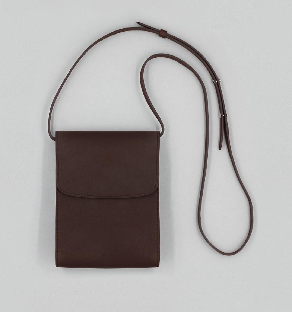 Laperruque Pochette à RabatVeau à Double Tannage Chocolat