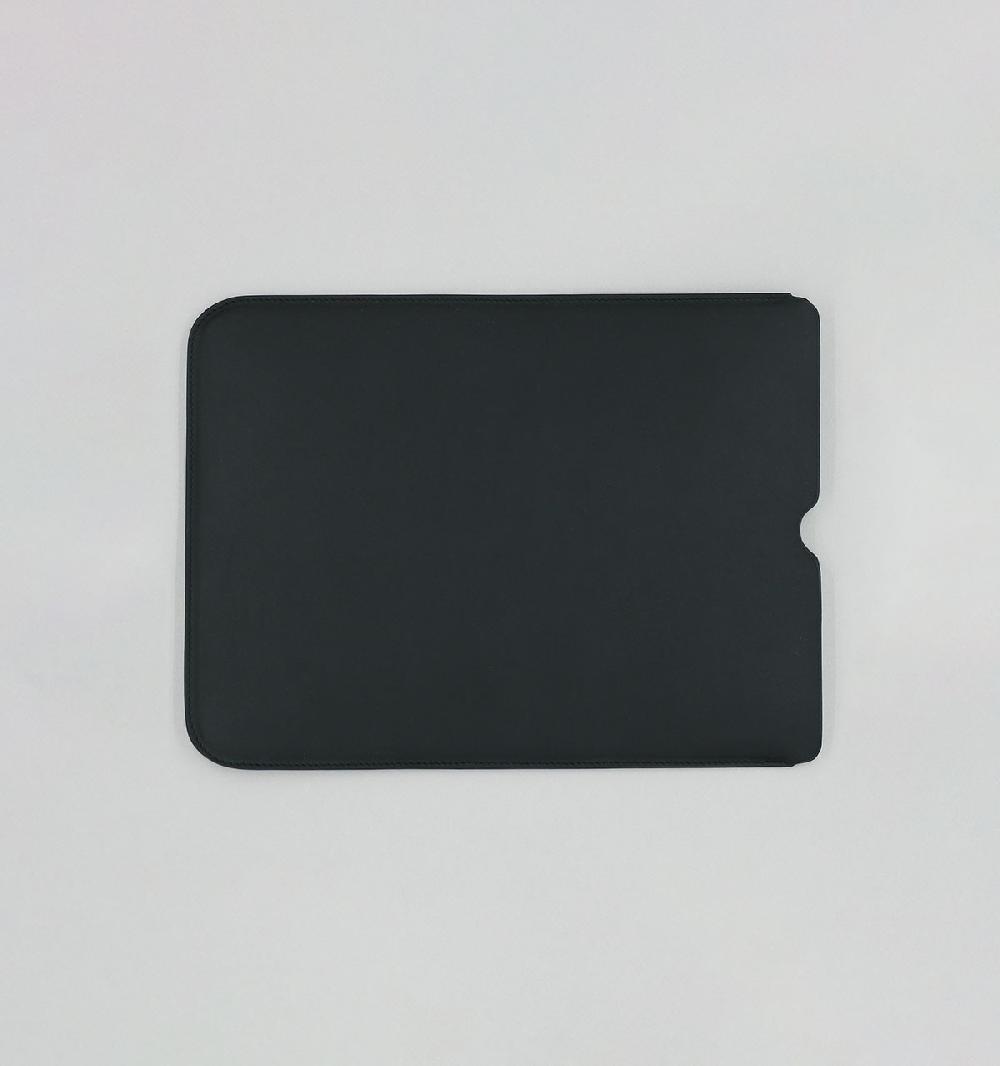 laperruque Pochette d'ordinateur plate 13"Veau à Double Tannage Noir