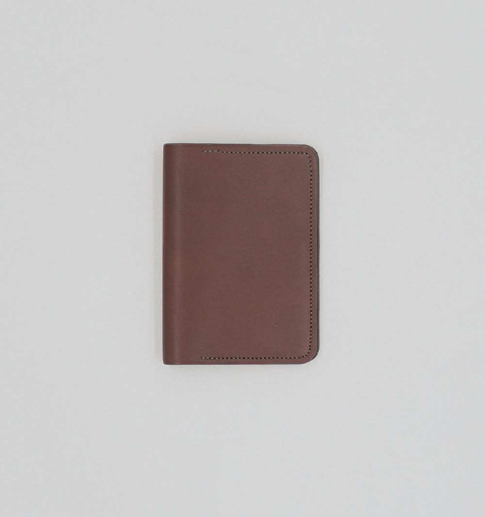 laperruque Porte-PasseportVeau à Double Tannage Chocolat