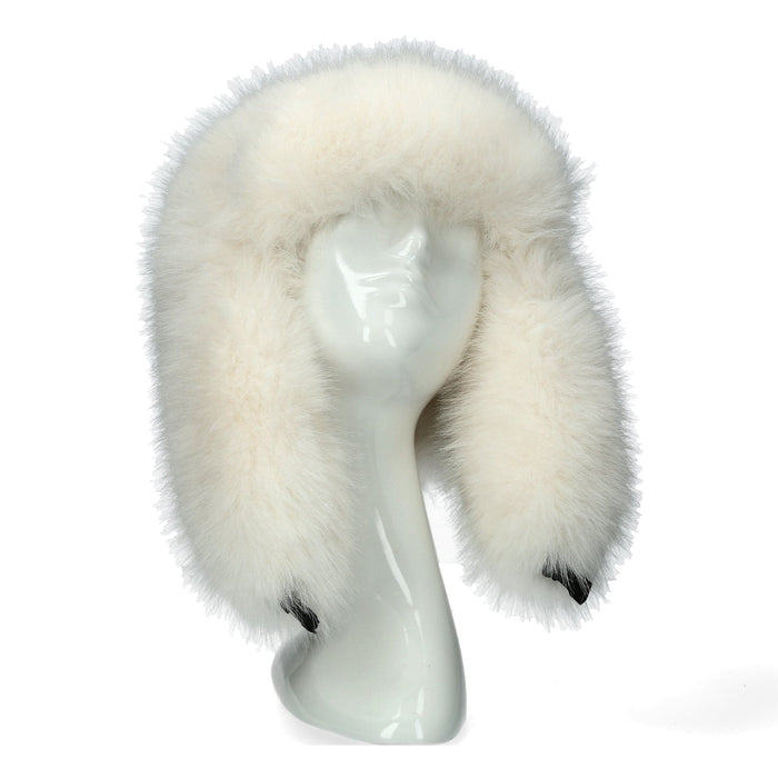 laura vita Bonnet Svetlana Exclusivité