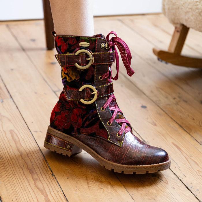 Laura Vita Bottes - COCRAILO 71