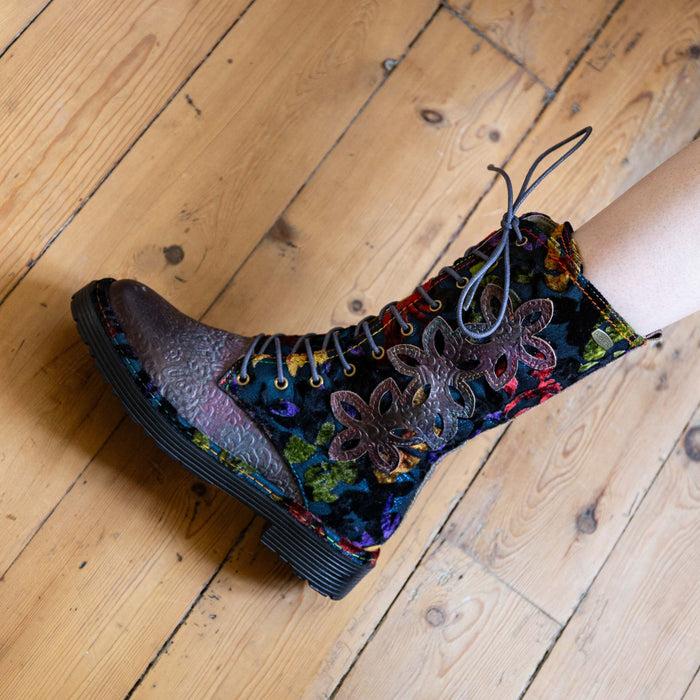 Laura Vita Bottes - INCASO 18