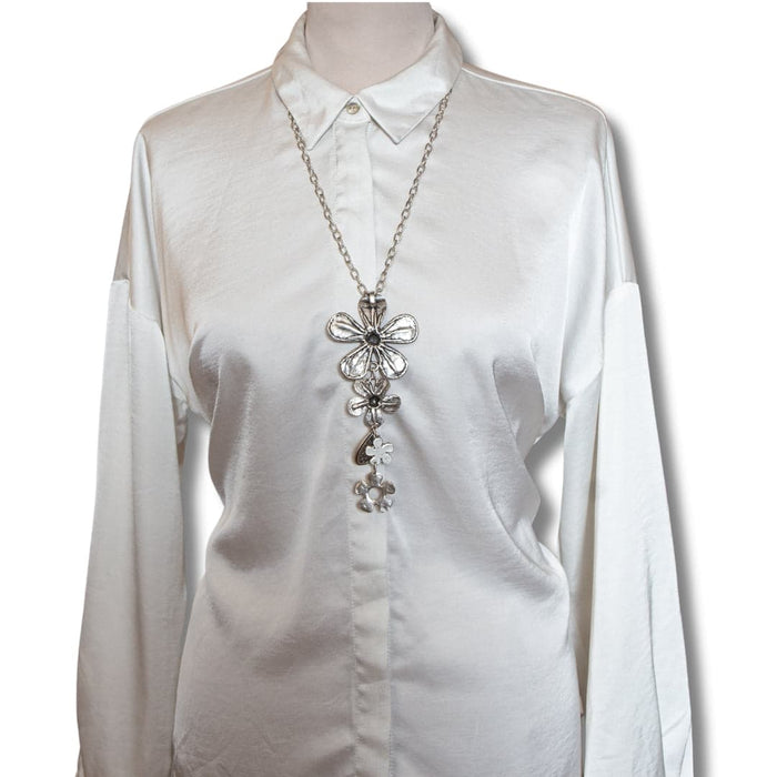 Laura Vita Collier Akaiito Exclusivité