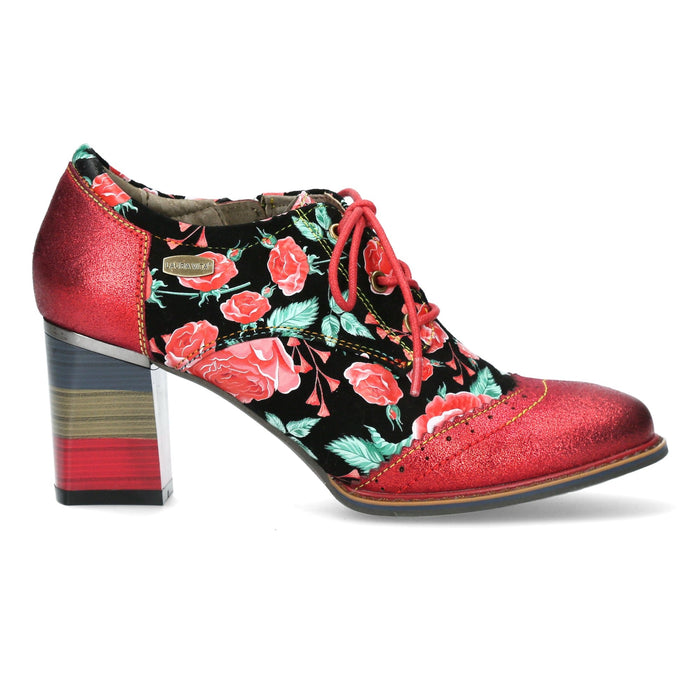 Laura Vita Derbies - GECEKO 25