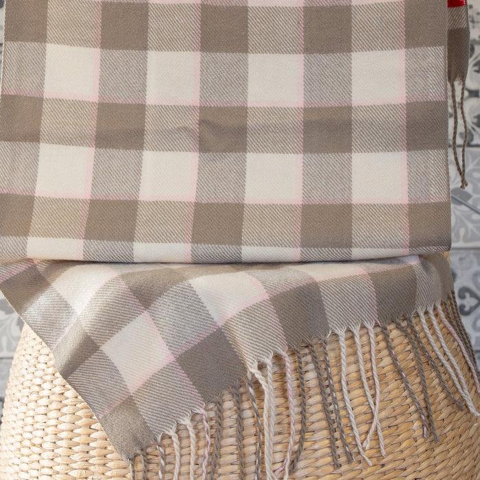 Laura Vita Echarpe Falguière