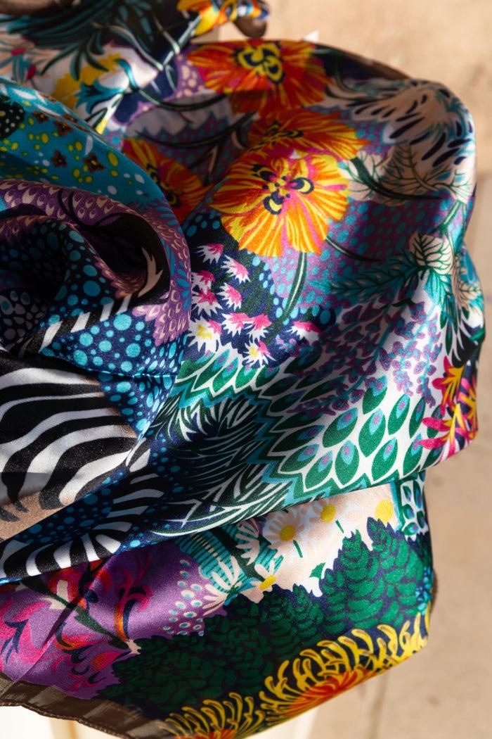 Laura Vita Foulard Atlase