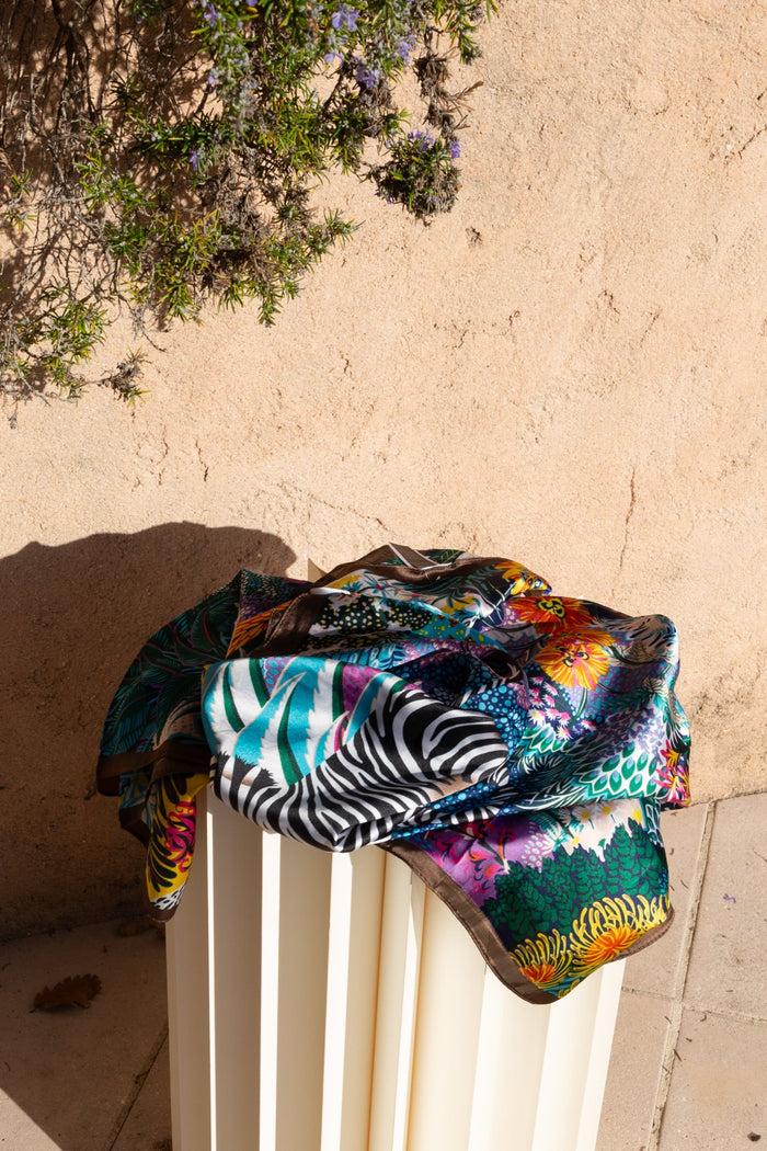 Laura Vita Foulard Atlase