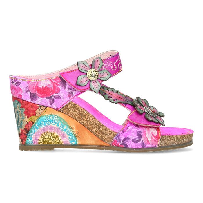 Laura Vita Mules - BALADE 01