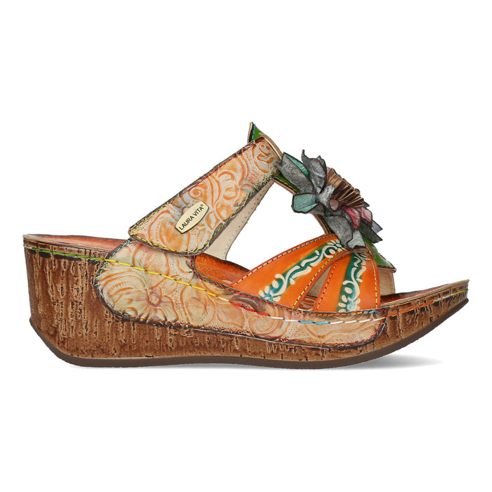 Laura Vita Mules - DINO 12