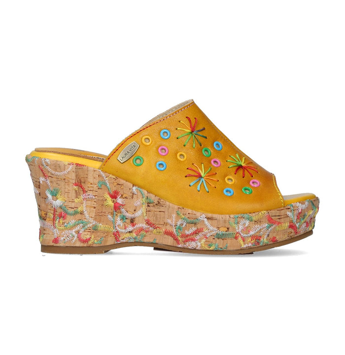 Laura Vita Mules - LORIEO 06