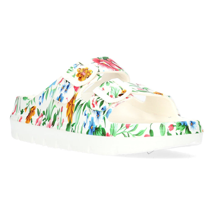 Laura Vita Mules - NUON 17