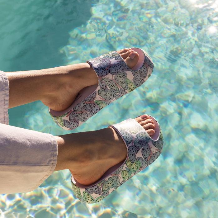 Laura Vita Mules - NYOKY 01