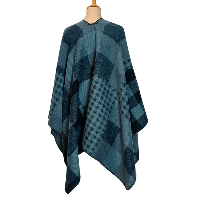 Laura Vita Poncho Benny