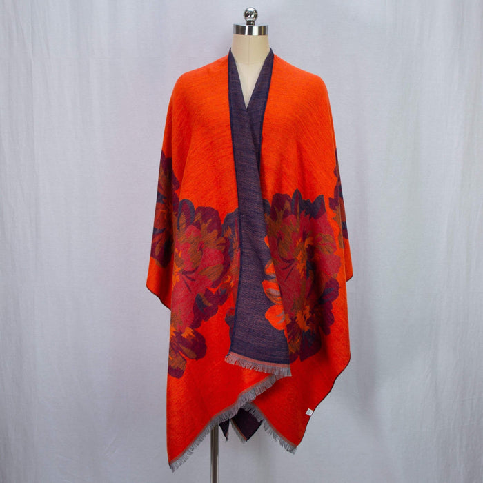 Laura Vita Poncho Bryone