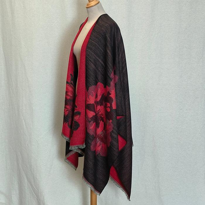 Laura Vita Poncho Bryone