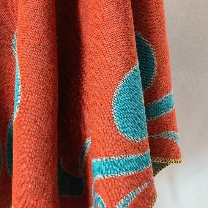 laura vita Poncho Spirale