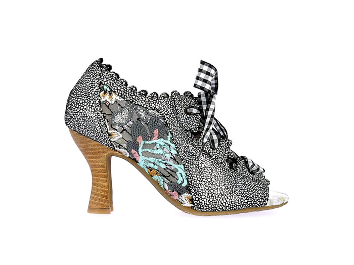 Laura Vita Sandales - HOCO 06