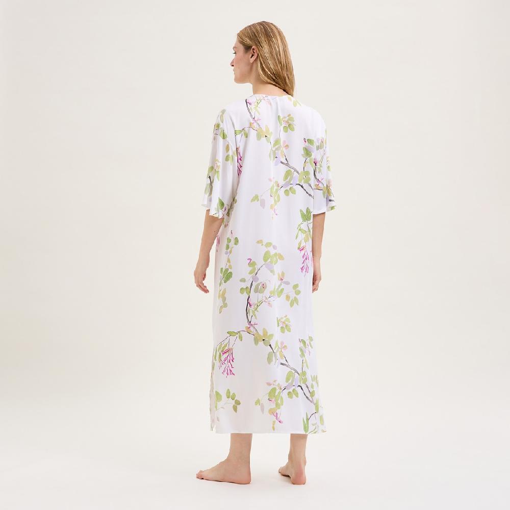 Laurence Tavernier Pour Compléter Votre Chemise De Nuit Longue