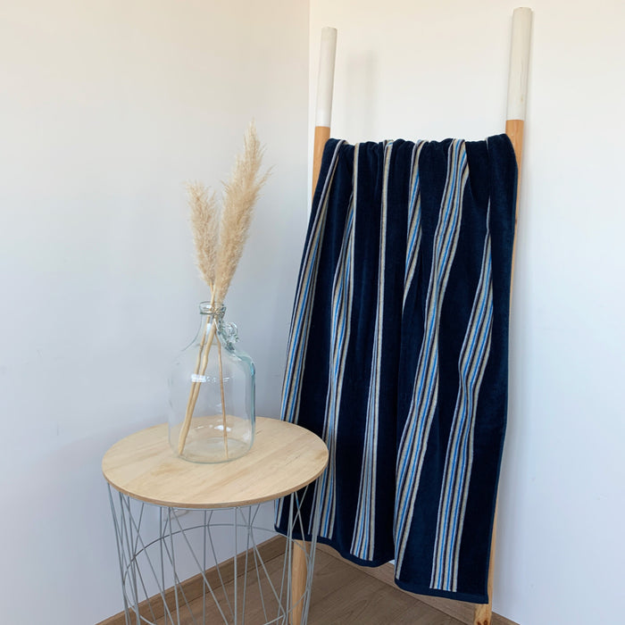 Le Comptoir De La Plage Serviette De Plage éponge Velours Jacquard Milonga Bleu Marine - Taille L