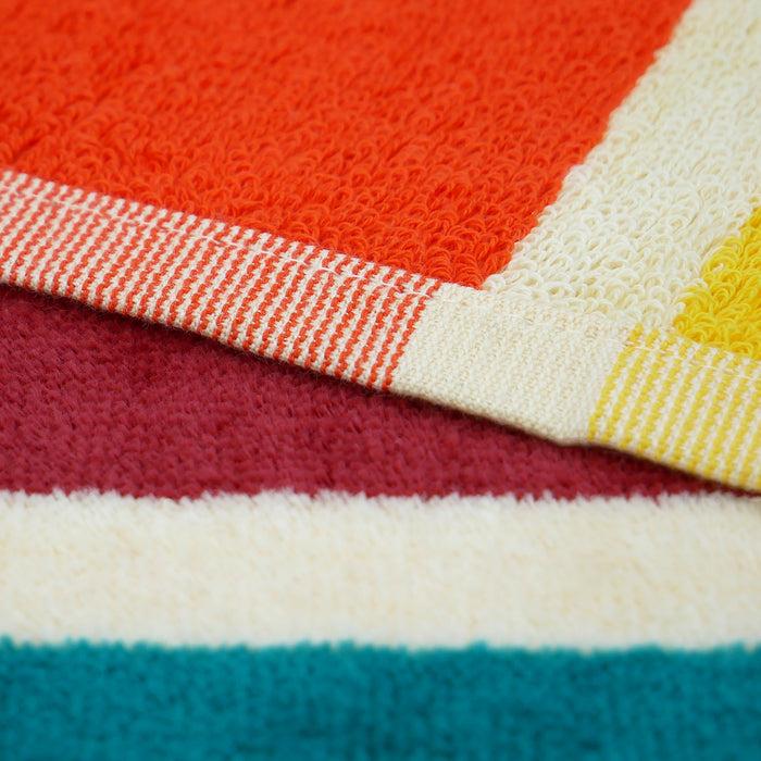 Le Comptoir De La Plage Serviette De Plage XL éponge Velours Jacquard Multicolore 140x180 400g/m² - Malaga